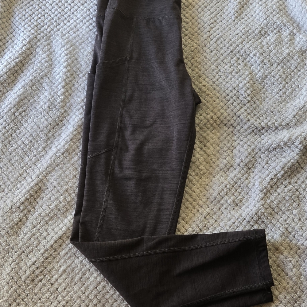 American Eagle   Pocket Leggings - Picture 2 of 5